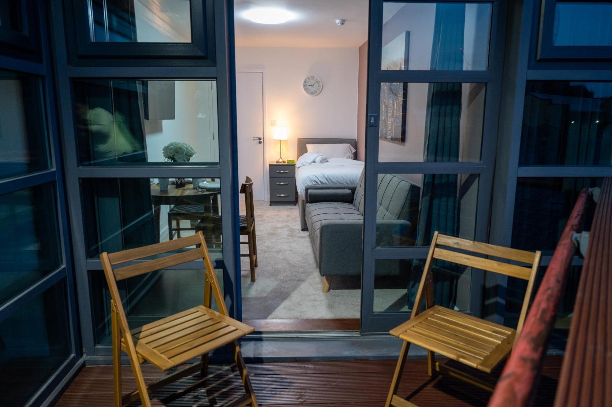 Digbeth Aparthotel 버밍엄 외부 사진